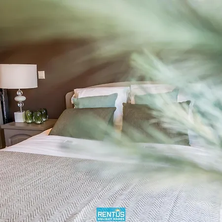 Bekehof - In The Centre Of *